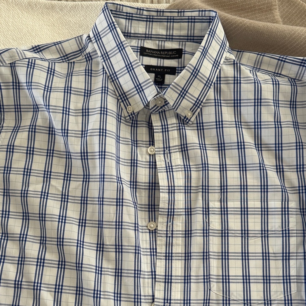 Banana Republic Men's White and Blue Checkered Shirt